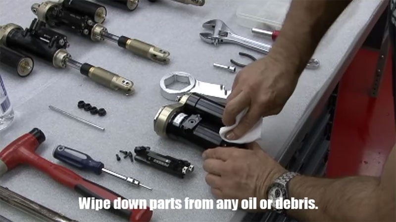 Penske Racing Shocks 8780 Series Reservoir Re-clocking Instructional Video
